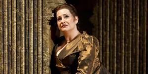 ENO's Tosca - Claire Rutter as Tosca. Photo by Mike Hoban